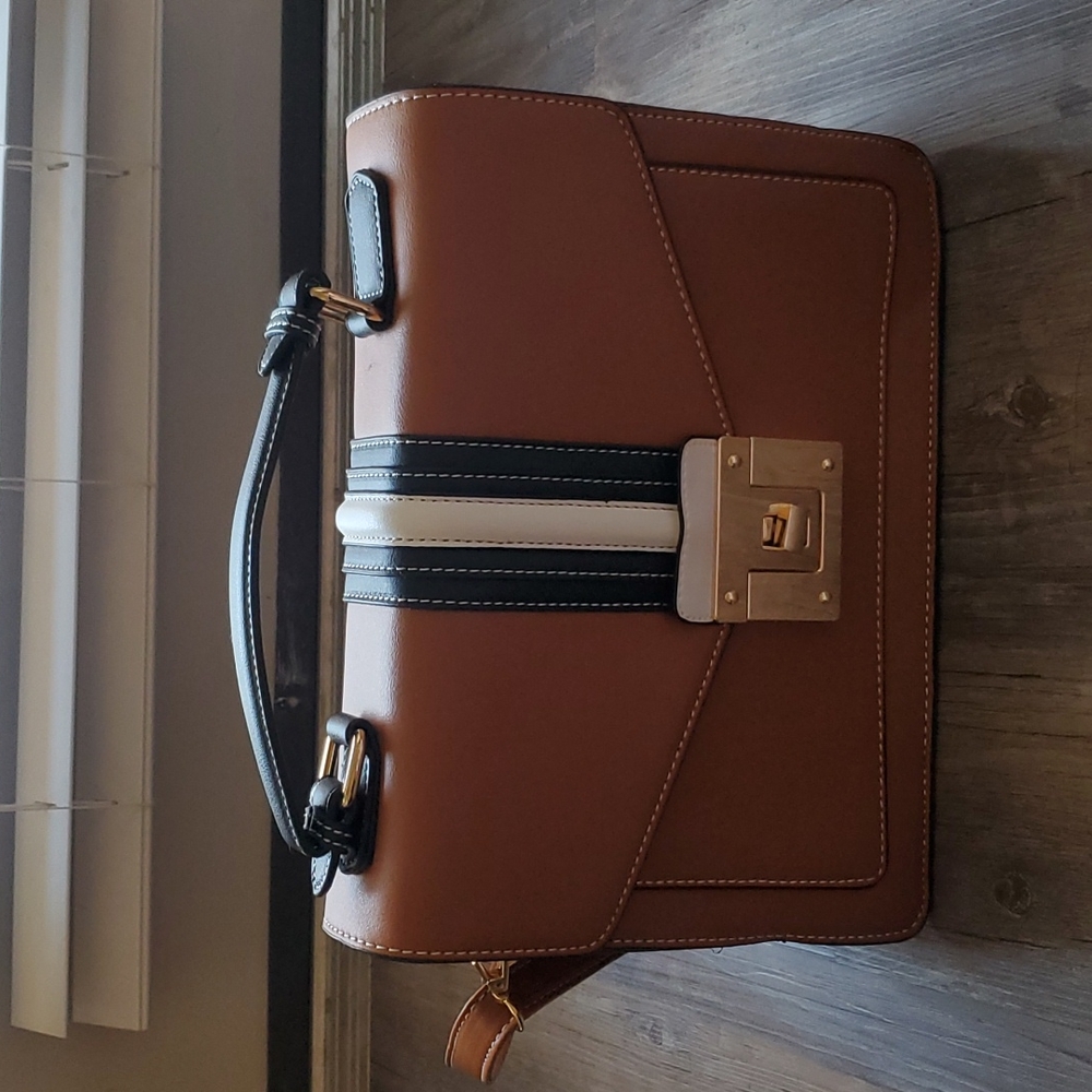Scarleton handbag